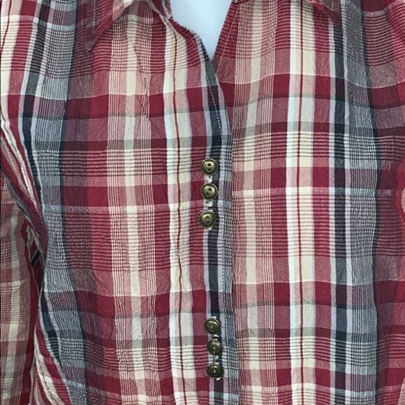 C.J. Banks button up plaid blouse size 1X - Picture 4 of 8